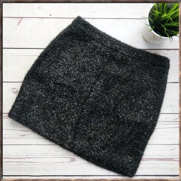 KATE SPADE Black Furry Lurex Sparkly Skirt, Mini, size 8 - Picture 1 of 6